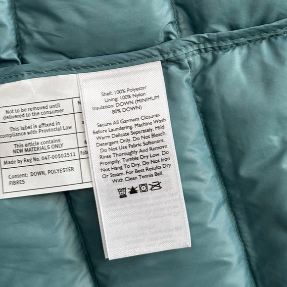 Eddie Bauer Women’s Down Vest Green - Picture 11 of 13